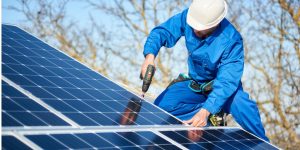 Installation Maintenance Panneaux Solaires Photovoltaïques à Chemenot